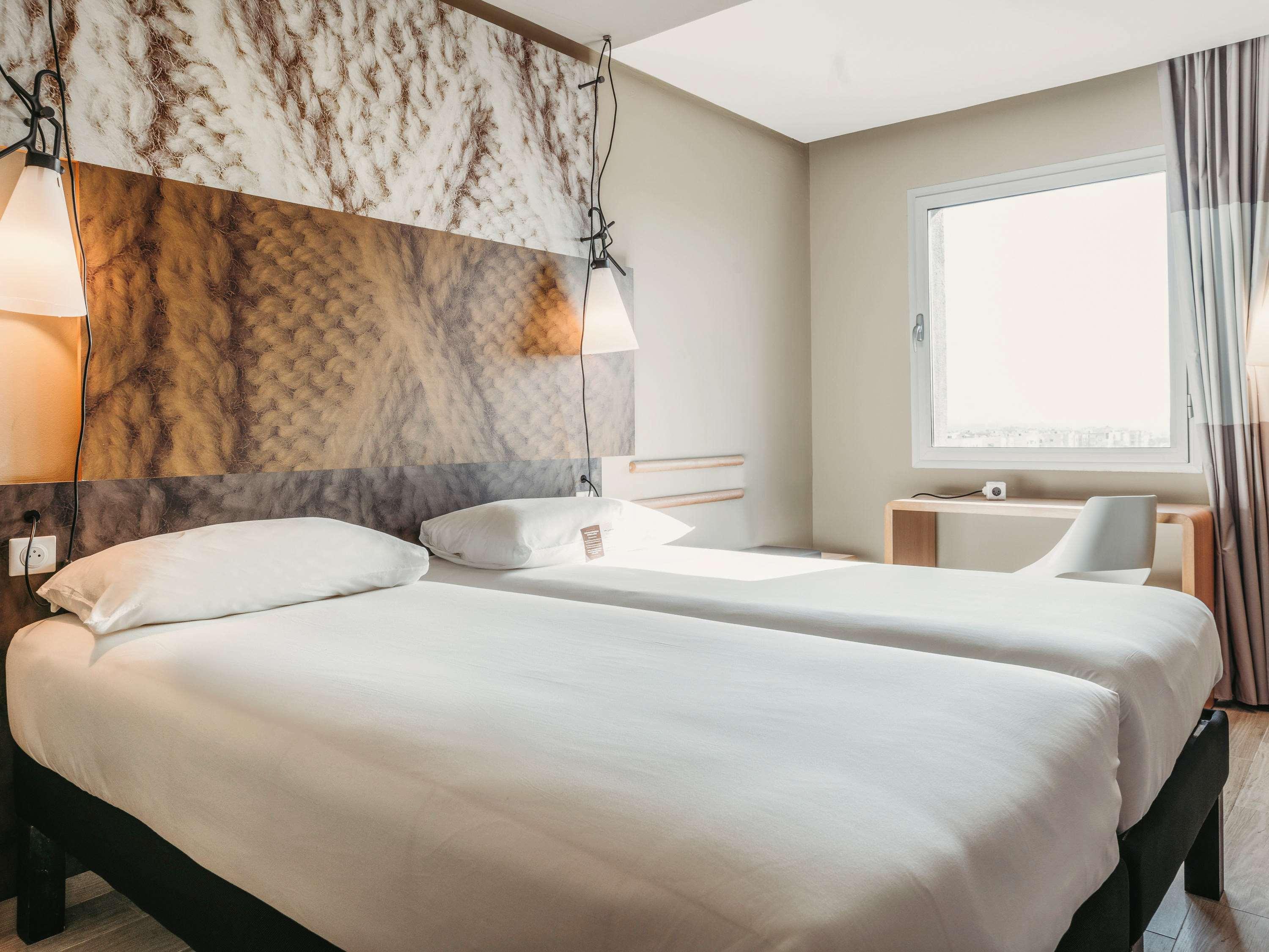 Ibis Budget Caen Porte De Bretagne Bretteville-sur-Odon Экстерьер фото
