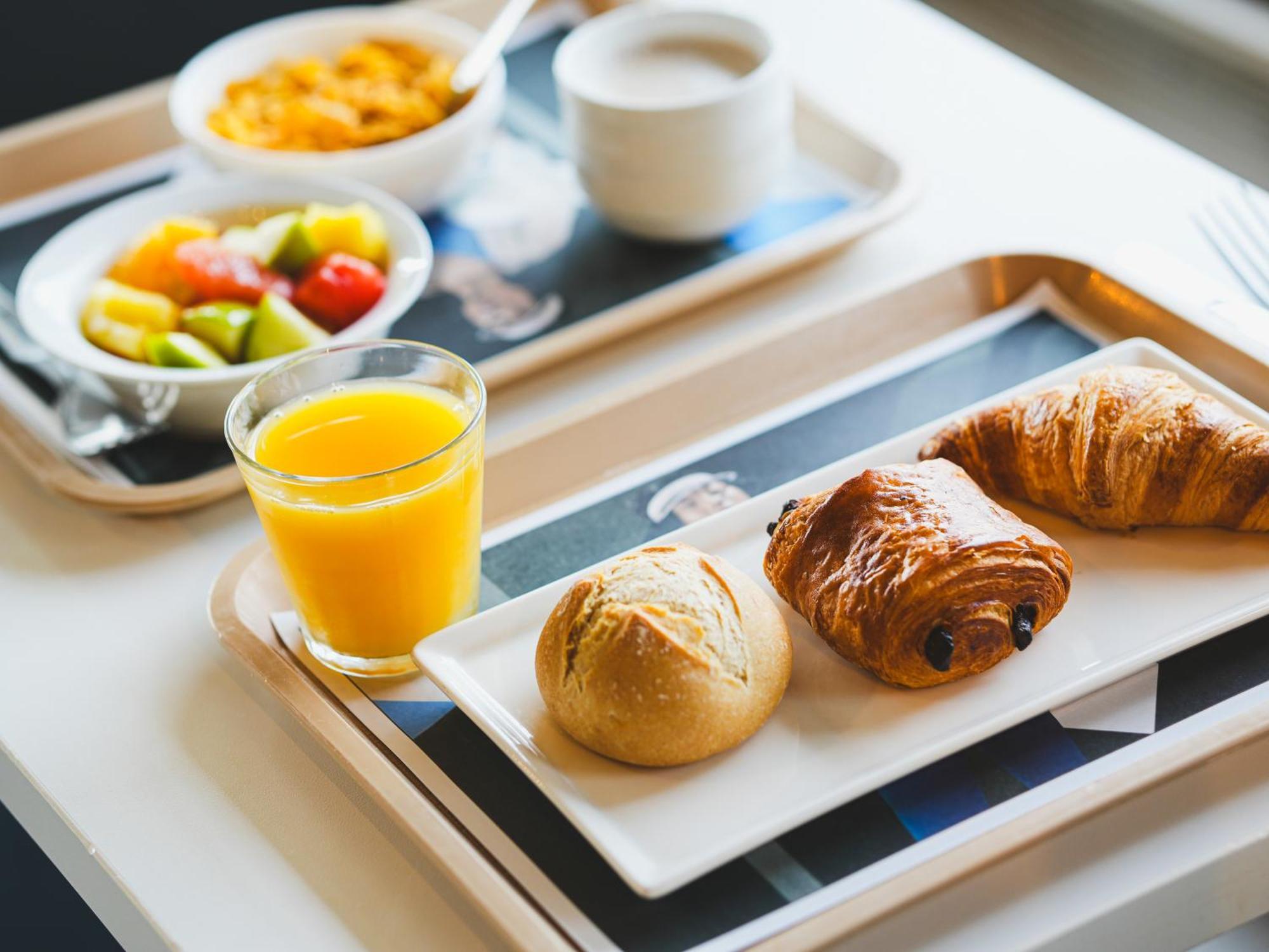 Ibis Budget Caen Porte De Bretagne Bretteville-sur-Odon Экстерьер фото