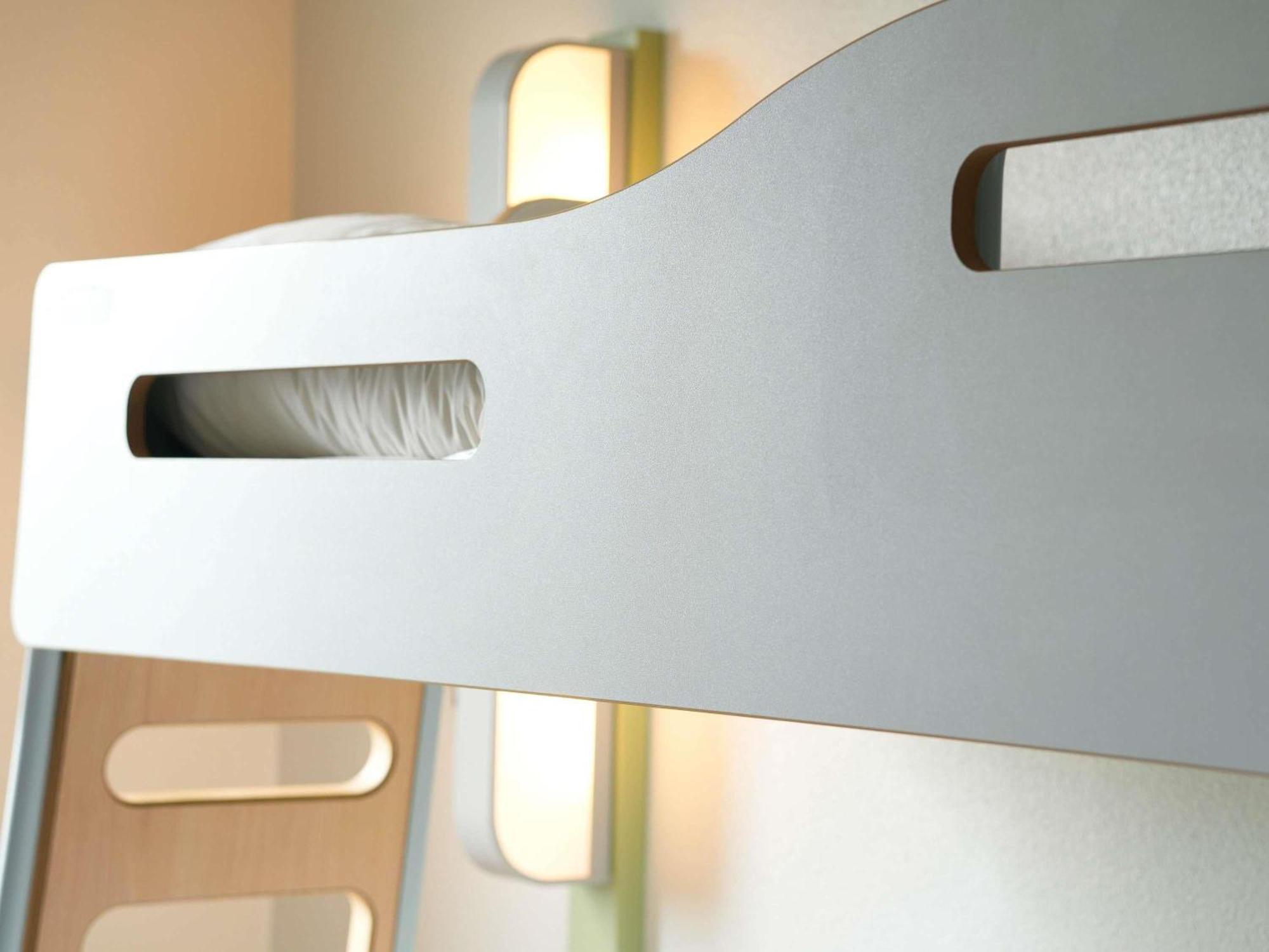 Ibis Budget Caen Porte De Bretagne Bretteville-sur-Odon Экстерьер фото